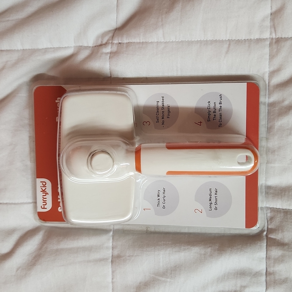 FurryKid self cleaning slicker brush